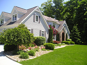 Find Landscapers in Iowa